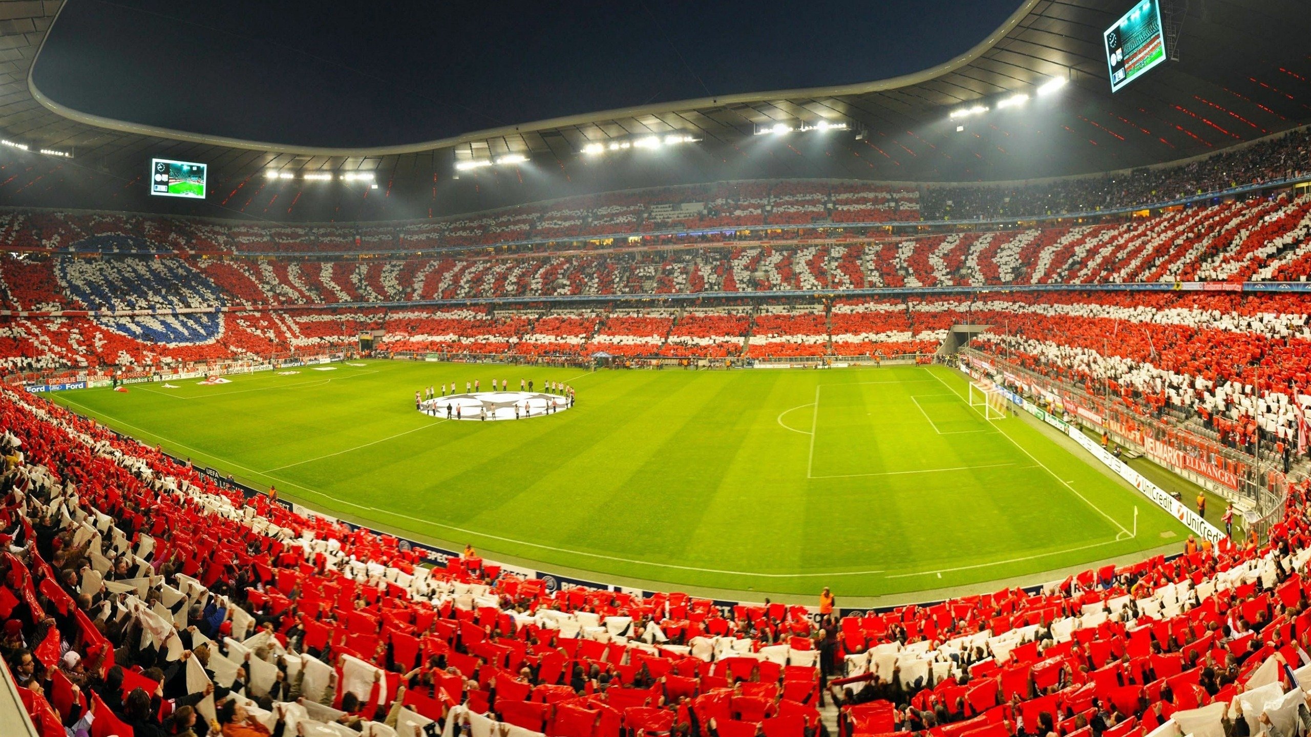 绿茵场上的碾压与乒乓台前的惊艳，体育叙事中的唯一性瞬间